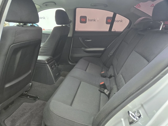 BMW 320 2.0D-163кс= 108.000км= 6ск= АВТОПИЛОТ= КСЕНОН - автомобили, коли, обяви за нови и употребявани 8