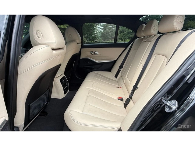 BMW 320 i M SPORT* DISTRONIC* ПОДГРЕВ* ШИБИДАХ* ХЕДЪП* - автомобили, коли, обяви за нови и употребявани 12