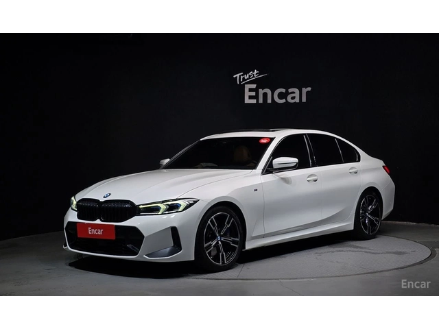 BMW 320 i M SPORT* HARMAN KARDON* DISTRONIC* HEAD-UP* - автомобили, коли, обяви за нови и употребявани 0