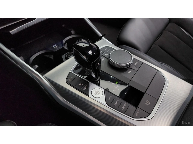 BMW 320 M Sport* HUD* КОЖА* НАВИ* ПАНО - автомобили, коли, обяви за нови и употребявани 6