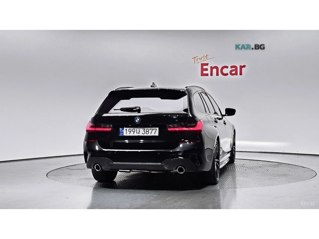 BMW 320 Touring M Sport* КОЖА* НАВИ* ПАНО* 360* HUD - автомобили, коли, обяви за нови и употребявани 3