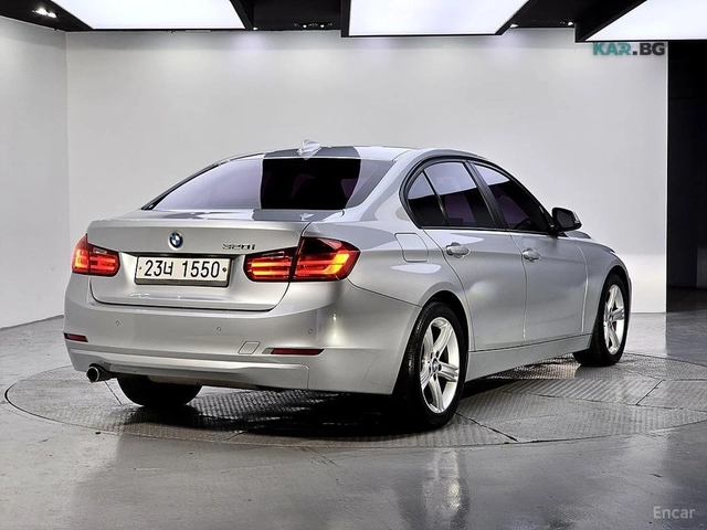 BMW 320 КОЖА* ПОДГРЕВ* НАВИ* ПАНО* КАМЕРА - автомобили, коли, обяви за нови и употребявани 3