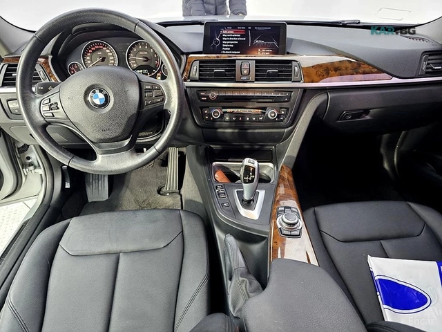 BMW 320 КОЖА* ПОДГРЕВ* НАВИ* ПАНО* КАМЕРА - автомобили, коли, обяви за нови и употребявани 4