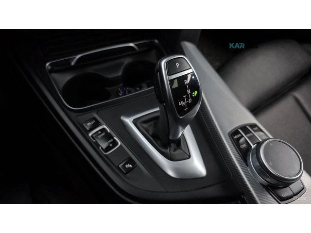 BMW 320 M SPORT SHADOW* HUD* КОЖА* НАВИ* ПАНО - автомобили, коли, обяви за нови и употребявани 7