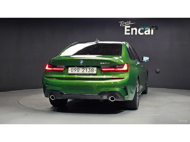 BMW 320 M Sport* HUD* КОЖА* НАВИ* ПАНО - автомобили, коли, обяви за нови и употребявани 3