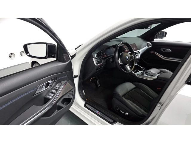 BMW 320 Touring | HUD | 360 | Memory | Подгреви - автомобили, коли, обяви за нови и употребявани 5