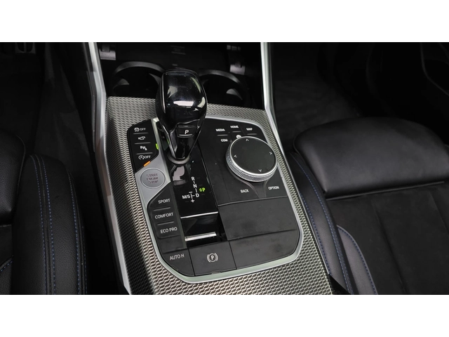 BMW 320 i M Sport - автомобили, коли, обяви за нови и употребявани 9