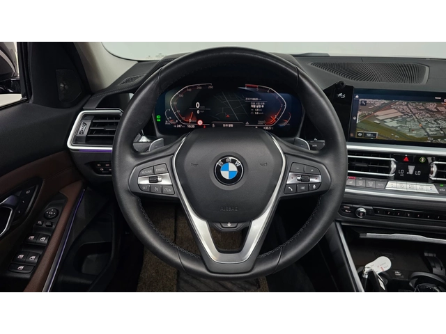 BMW 320 d Luxury - автомобили, коли, обяви за нови и употребявани 14