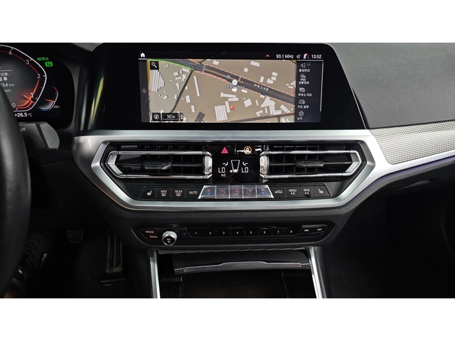 BMW 320 d M Sport - автомобили, коли, обяви за нови и употребявани 13