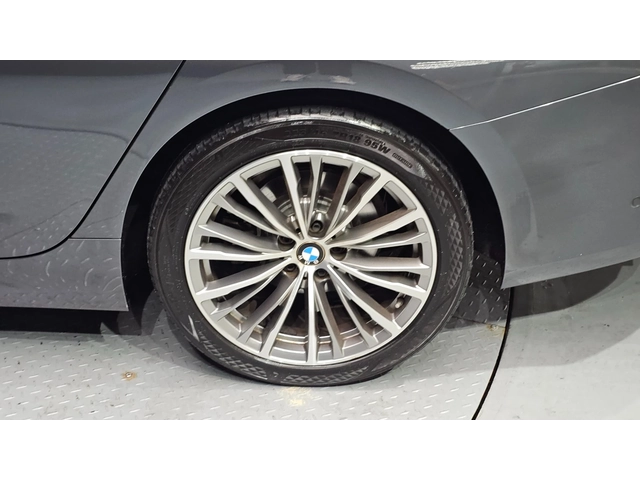 BMW 320 - автомобили, коли, обяви за нови и употребявани 5