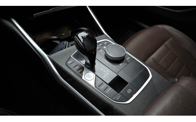 BMW 320 - автомобили, коли, обяви за нови и употребявани 7