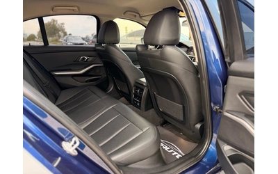 BMW 320 d= Sport Pack= HUD= - автомобили, коли, обяви за нови и употребявани 12