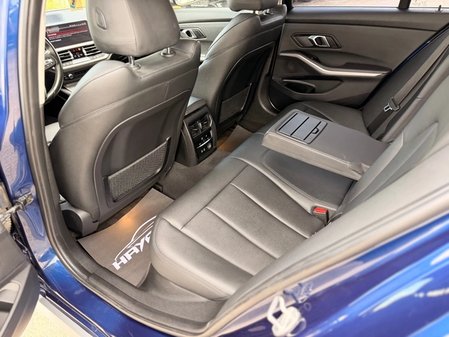 BMW 320 d= Sport Pack= HUD= - автомобили, коли, обяви за нови и употребявани 13