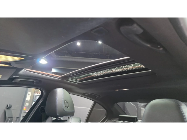 BMW 320 i M Sport | HUD | 360  | ACC | Sunroof - автомобили, коли, обяви за нови и употребявани 14