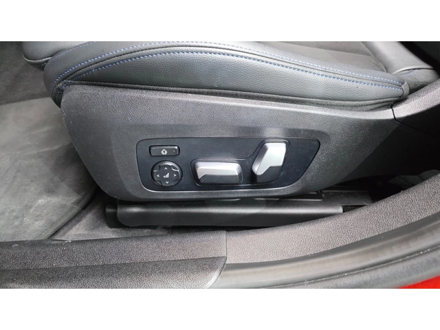 BMW 320 i M Sport | HUD | 360  | ACC | Sunroof - автомобили, коли, обяви за нови и употребявани 16