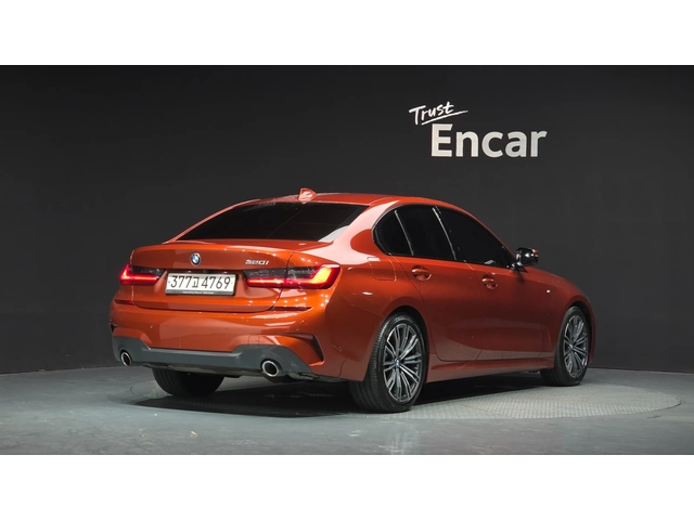 BMW 320 i M Sport | HUD | 360  | ACC | Sunroof - автомобили, коли, обяви за нови и употребявани 1