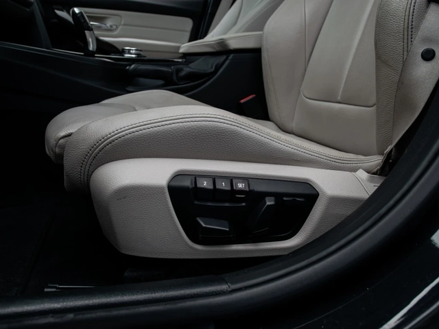 BMW 320 XDRIVE - автомобили, коли, обяви за нови и употребявани 9
