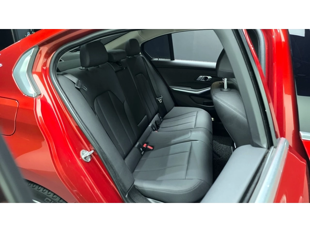 BMW 320 3 Series (G20) Model 2021 - автомобили, коли, обяви за нови и употребявани 11