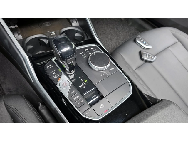 BMW 320 3 Series (G20) Model 2021 - автомобили, коли, обяви за нови и употребявани 9