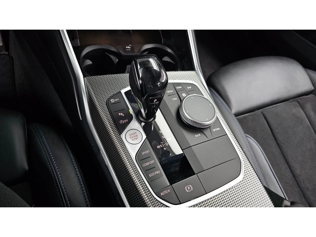 BMW 320 i M Sport - автомобили, коли, обяви за нови и употребявани 6