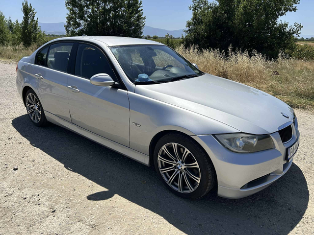 BMW 320 Бензин - автомобили, коли, обяви за нови и употребявани 0