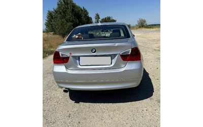 bmw-320-benzin - 1