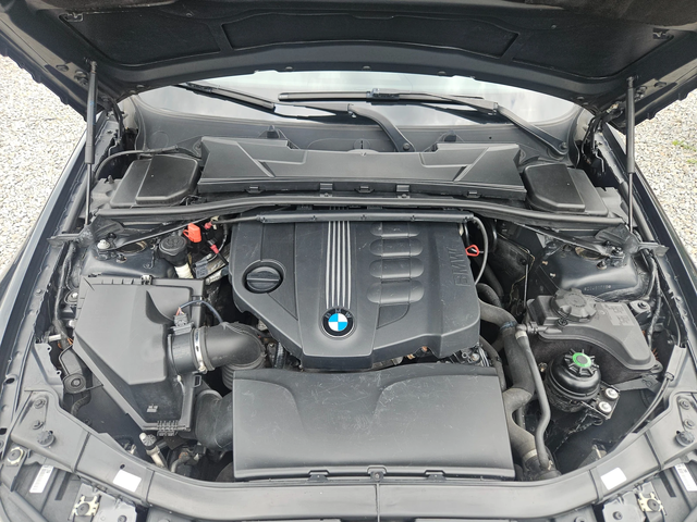 BMW 320 BMW 320 2.0d x drive - автомобили, коли, обяви за нови и употребявани 12