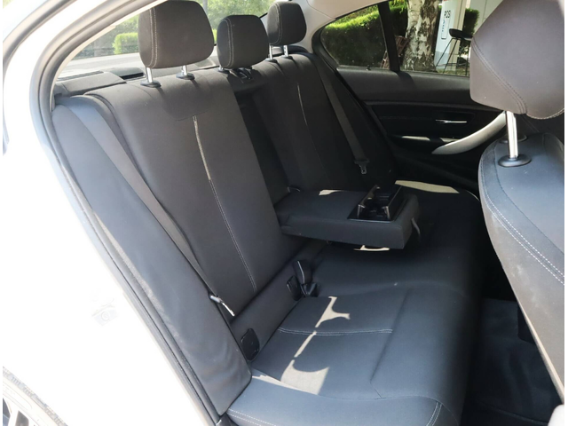 BMW 320 d/Harman Kardon/Sport/PDC/Подгрев - автомобили, коли, обяви за нови и употребявани 8