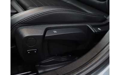 BMW 320 d/SportLine/Virtual/Подгрев/Амбиент/PDC/Active Guard/Lane Assist - автомобили, коли, обяви за нови и употребявани 15