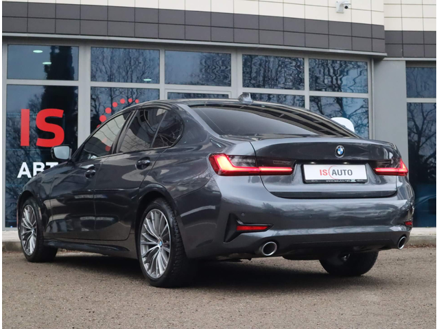 BMW 320 d/SportLine/Virtual/Подгрев/Амбиент/PDC/Active Guard/Lane Assist - автомобили, коли, обяви за нови и употребявани 5