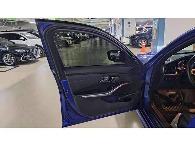 BMW 320 G20 M Sport - автомобили, коли, обяви за нови и употребявани 12