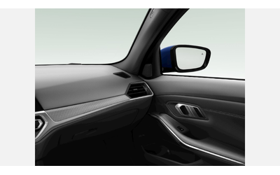 BMW 320d xDrive - автомобили, коли, обяви за нови и употребявани 10