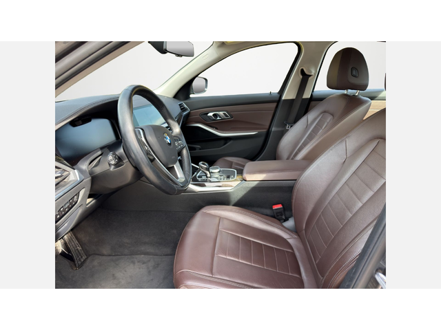 BMW 320d xDrive - автомобили, коли, обяви за нови и употребявани 5