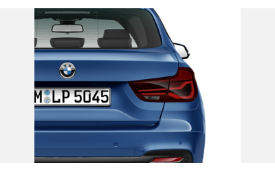 BMW 320d xDrive - автомобили, коли, обяви за нови и употребявани 6