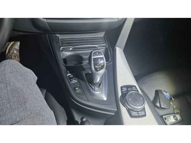 BMW 320i - автомобили, коли, обяви за нови и употребявани 20