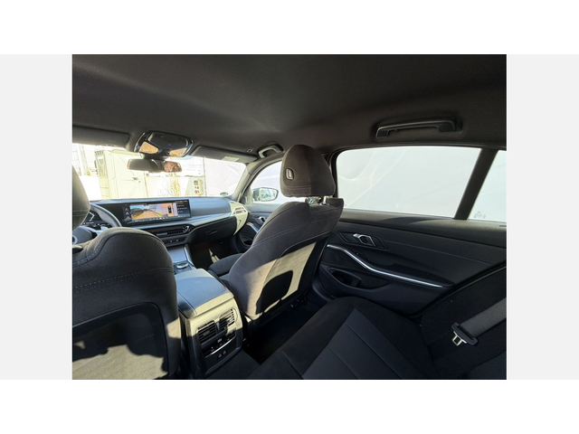 BMW 320i xDrive Sedan (MX) - автомобили, коли, обяви за нови и употребявани 10