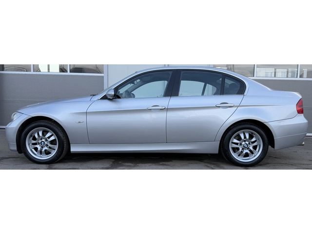 BMW 325 XI Реален пробег - автомобили, коли, обяви за нови и употребявани 1