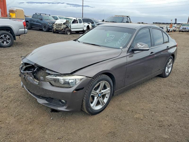 BMW 328 2.0L 4 Rear-wheel drive - автомобили, коли, обяви за нови и употребявани 0