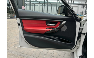 BMW 328 i * M3 Оptic* Подгрев/Камера/Harman/Kardon - автомобили, коли, обяви за нови и употребявани 11