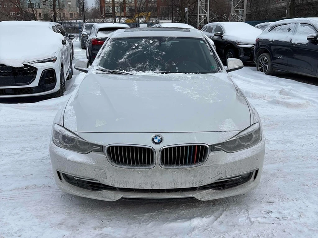 BMW 328 * 328i xDrive * CARFAX * ЦЕНА ДО БГ - автомобили, коли, обяви за нови и употребявани 4
