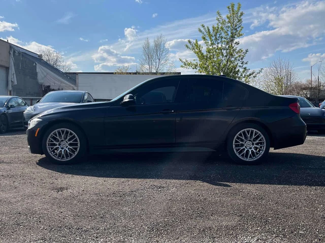BMW 328 XDRIVE * FULL M PACK* ПОДГРЕВИ* КАМЕРА* KEYLESS* - автомобили, коли, обяви за нови и употребявани 2