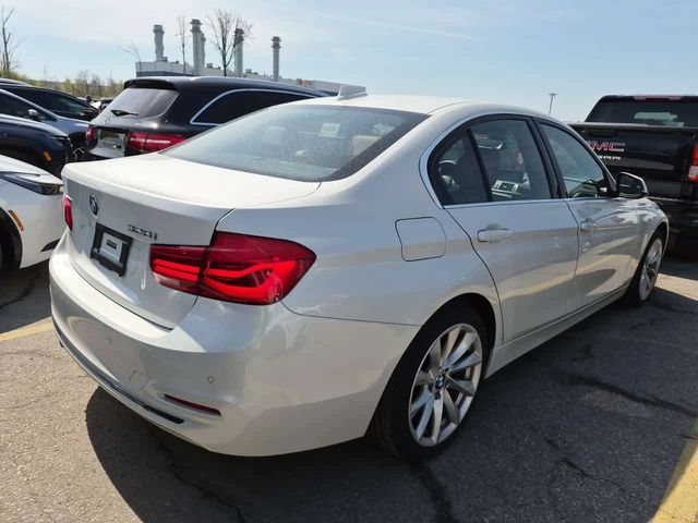 BMW 328 ПАМЕТ| ПАНОРАМА| 2 КЛЮЧА| - автомобили, коли, обяви за нови и употребявани 2
