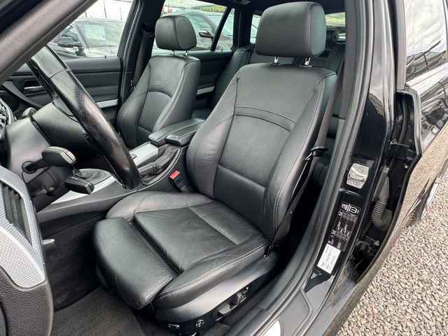 BMW 330 d xDrive LCI (FaceLift) ! M Pack ! SWISS ! - автомобили, коли, обяви за нови и употребявани 6