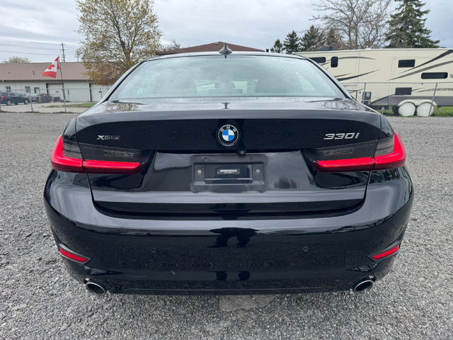 BMW 330 2.0L 4cyl AWD - автомобили, коли, обяви за нови и употребявани 3