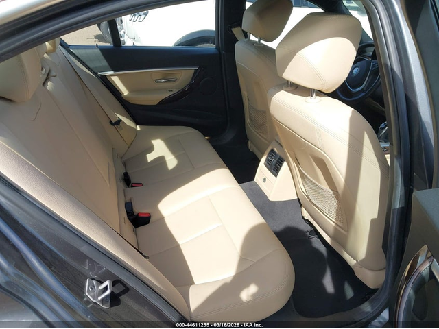 BMW 330 2.0L I-4 DI, DOHC, VVT, TURBO, 248HP Rear Wheel Drive - автомобили, коли, обяви за нови и употребявани 7