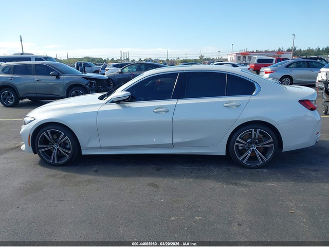 BMW 330 2.0L I-4 DI, DOHC, VVT, TURBO, 255HP Rear Wheel Drive - автомобили, коли, обяви за нови и употребявани 13