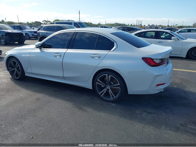 BMW 330 2.0L I-4 DI, DOHC, VVT, TURBO, 255HP Rear Wheel Drive - автомобили, коли, обяви за нови и употребявани 2
