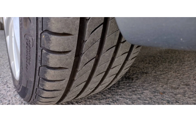 BMW 330 d Xdrive 245ps - автомобили, коли, обяви за нови и употребявани 15