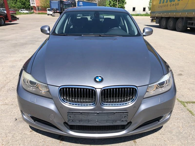 BMW 330 XD FACE - автомобили, коли, обяви за нови и употребявани 2