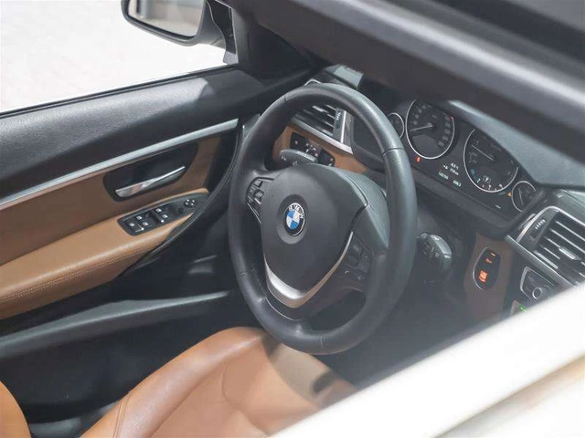 BMW 330 * xDrive * CARFAX * ЦЕНА ДО БГ - автомобили, коли, обяви за нови и употребявани 12